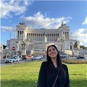 Laureata in Farmacia, offro ripetizioni di chimica, biologia, scienze